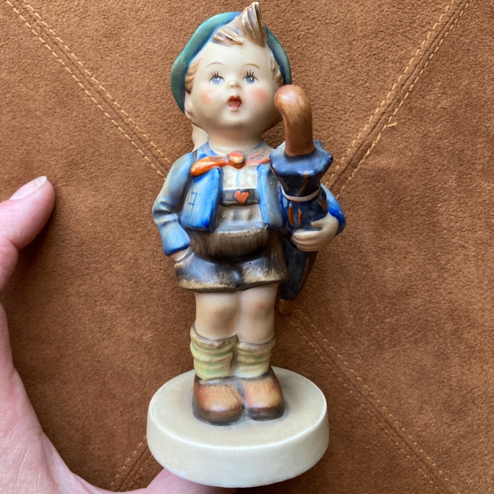 Goebel Hummel “Home From Market”